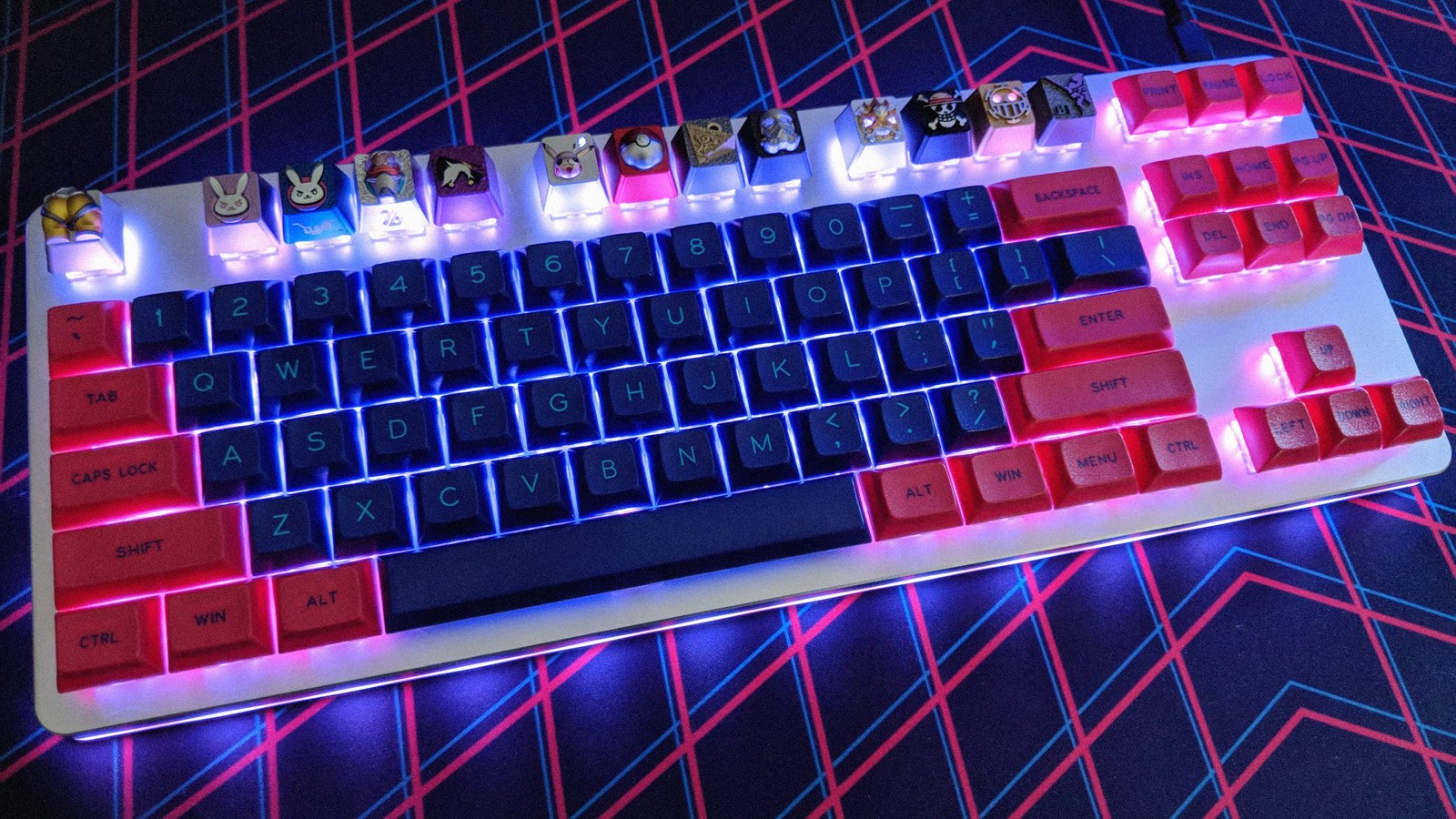 DSA Legacy on Input Club K-type with LEDs turned on; keyboard is on deskmat